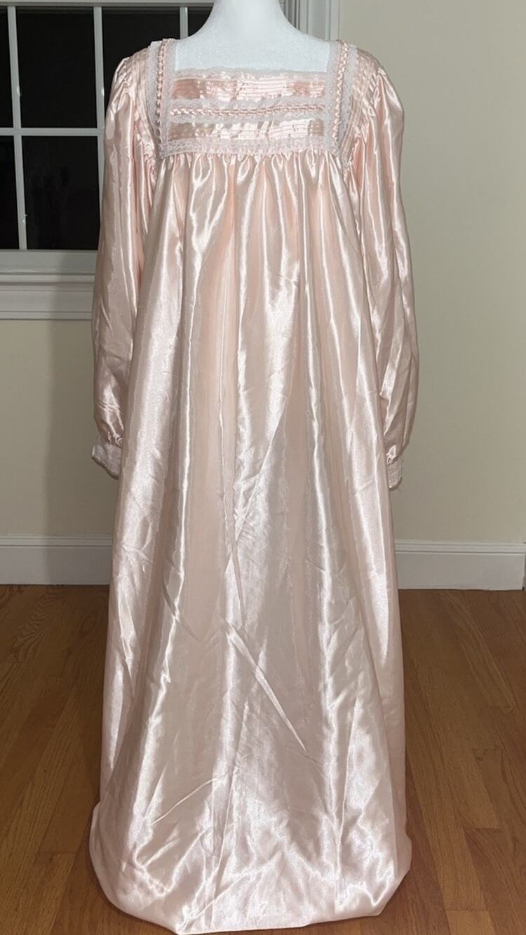 APPEL Pink Long Nightgown Long Sleeves, Square Neck, Lace, Ruffles, NWT Small